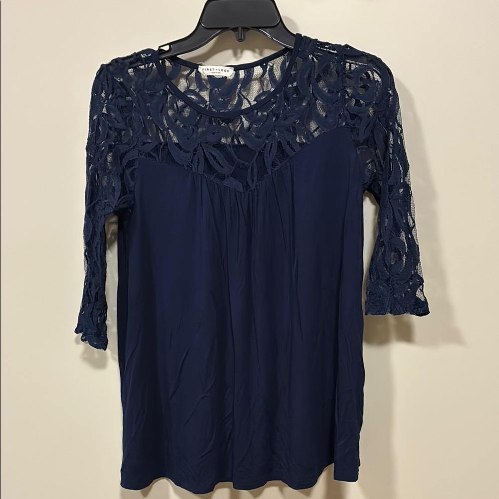 First Look 3/4 sleeves top small